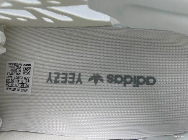 Ice Yeezy Mono Adidas GW2869 Boost 350 V2 1026